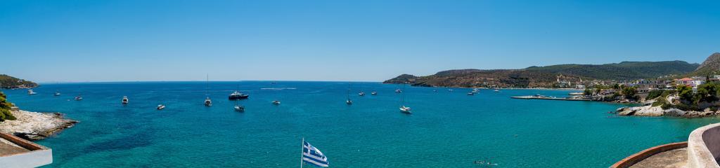 Panorama Hotel Agia Marina  エクステリア 写真