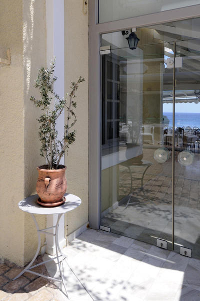 Panorama Hotel Agia Marina  エクステリア 写真