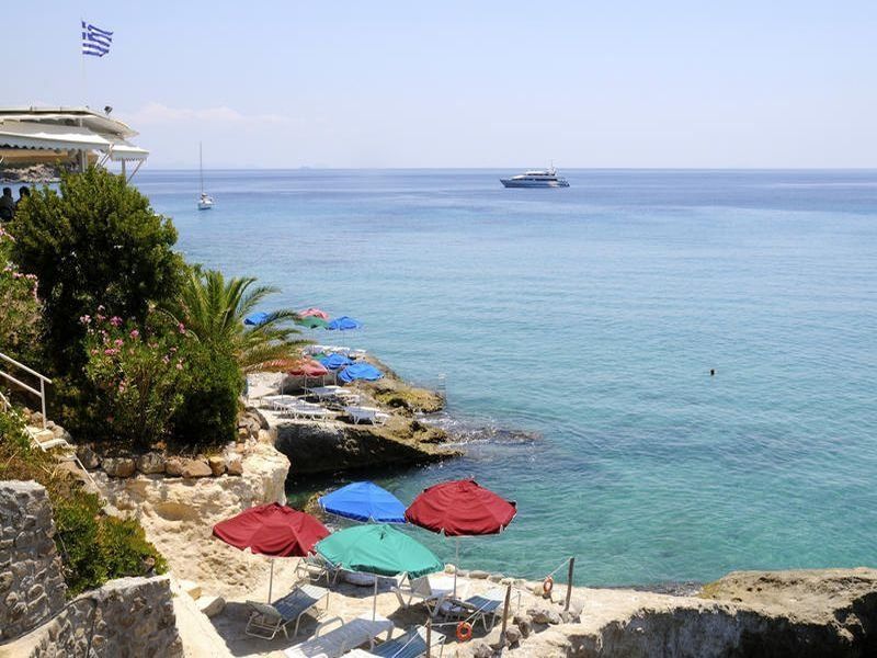 Panorama Hotel Agia Marina  エクステリア 写真